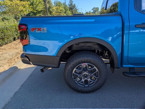 New 2025 Ford Ranger XLT w/ FX4 Off-Road Package image 36