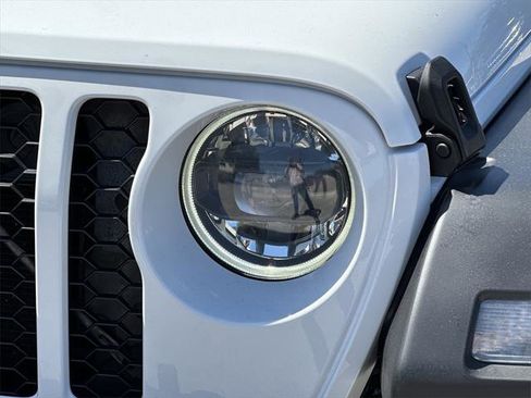 Certified 2024 Jeep Wrangler Sport S image 6