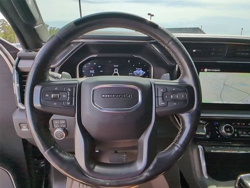 Used 2023 GMC Sierra 1500 Denali Ultimate AWD/4WD image 29