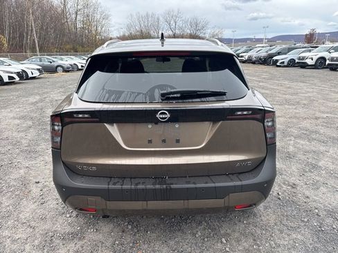 New 2026 Nissan Kicks SV w/ SV Premium Package image 6