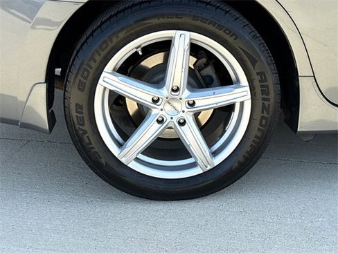 Used 2015 Nissan Altima 2.5 SV w/ Convenience Package image 9