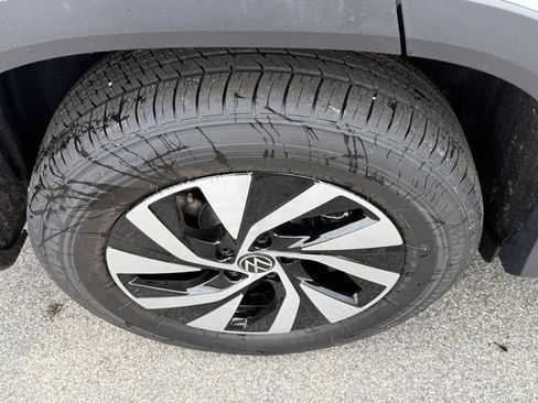 New 2026 Volkswagen Tiguan S AWD/4WD image 4
