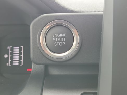 New 2026 Toyota 4Runner SR5 AWD/4WD image 27