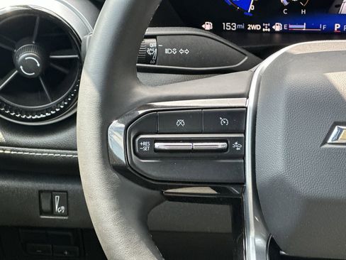 Used 2024 Chevrolet Colorado LT w/ LT Convenience Package III image 20