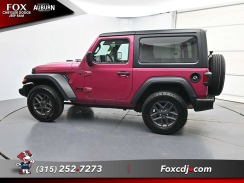 Used 2024 Jeep Wrangler Sport AWD/4WD image 16