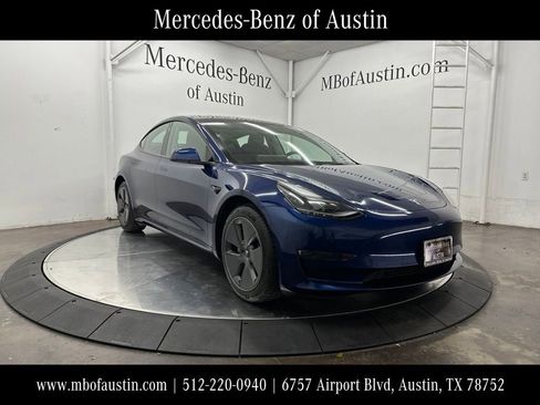 Used 2023 Tesla Model 3 Standard Range RWD image 1