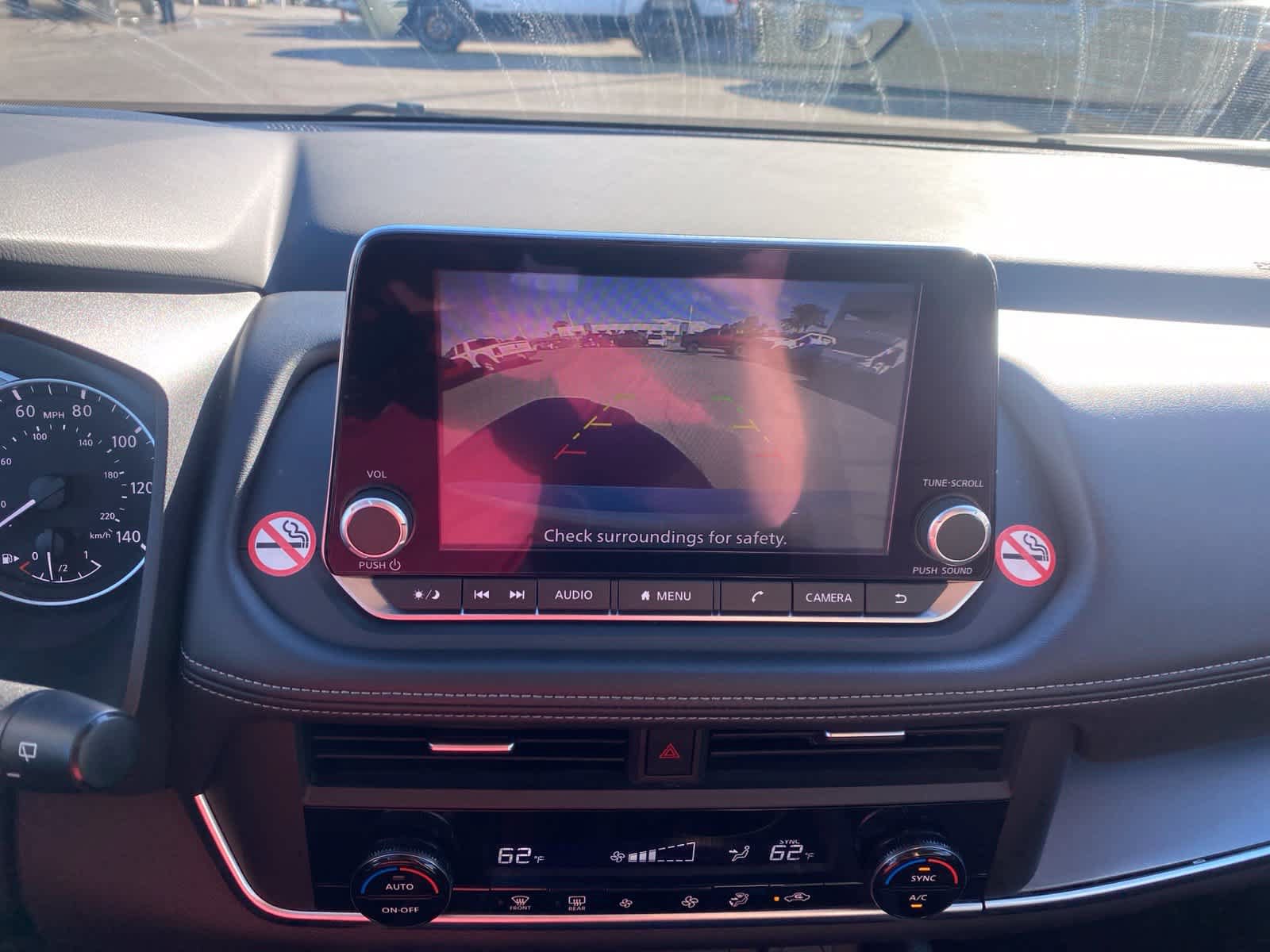 Used 2025 Nissan Rogue SV FWD image 15