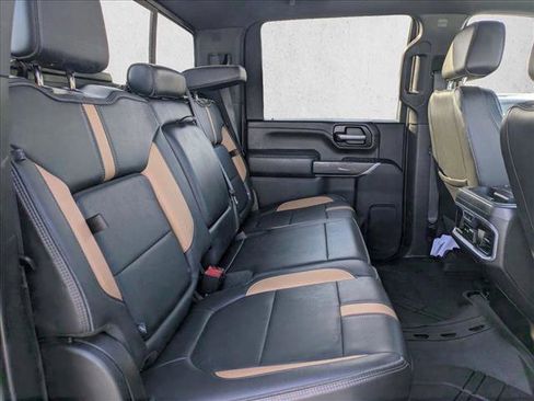 Used 2021 Chevrolet Silverado 2500 LTZ w/ Carhartt Edition image 19