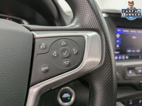Used 2024 GMC Terrain SLE FWD image 18