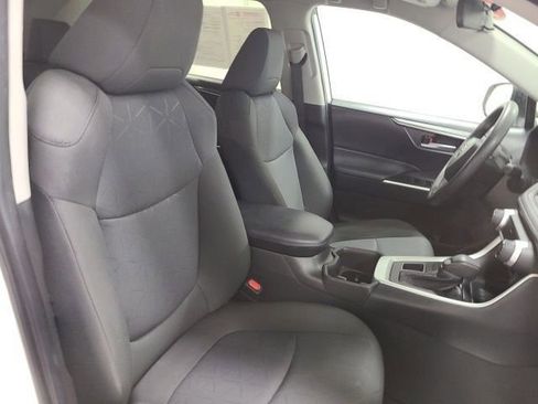 Certified 2024 Toyota RAV4 XLE AWD/4WD image 11