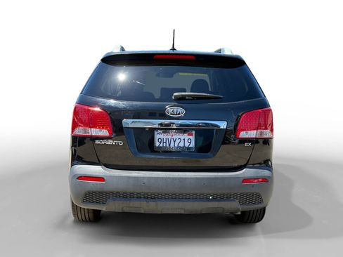 Used 2013 Kia Sorento EX FWD image 4