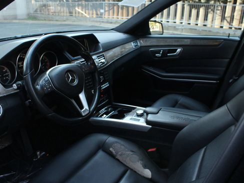 Used 2015 Mercedes-Benz E 350 4MATIC Sedan image 13