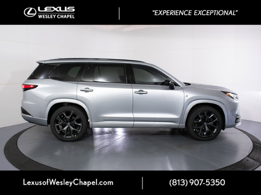 New 2026 Lexus TX 500h AWD w/ Technology Package image 2