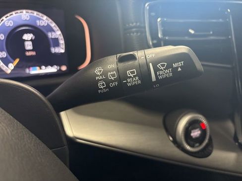 New 2026 Jeep Grand Wagoneer L Limited AWD/4WD image 38