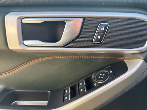 Used 2022 Ford Explorer Timberline image 9