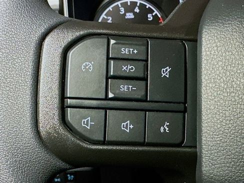 New 2026 Ford F250 XL w/ XL Chrome Package image 24