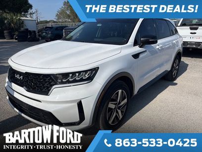 Used 2023 Kia Sorento S w/ Panoramic Sunroof Package