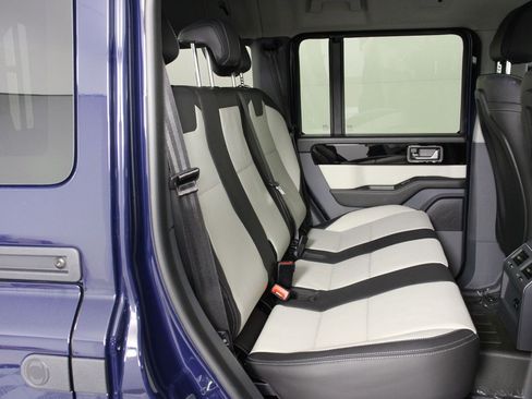 Used 2025 INEOS Grenadier AWD/4WD image 32