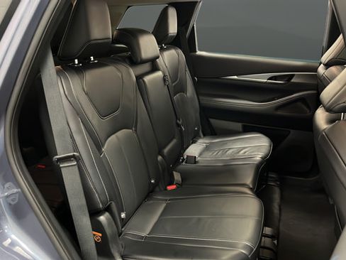 Used 2023 INFINITI QX60 Luxe AWD/4WD image 24