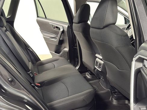 Certified 2025 Toyota RAV4 LE image 17
