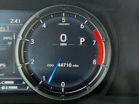 Used 2023 Lexus IS 350 F Sport image 8