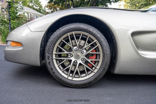 Used 2000 Chevrolet Corvette Coupe RWD image 73