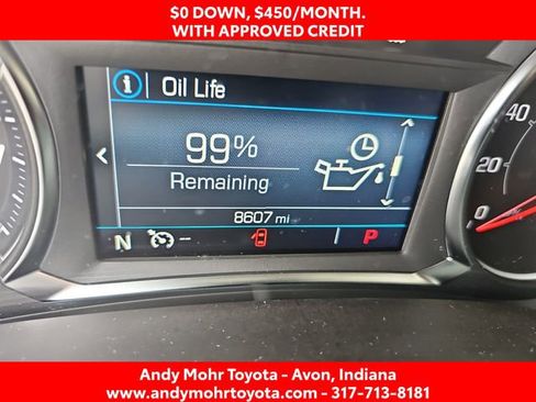 Used 2024 GMC Terrain SLE image 17