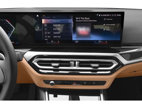 Used 2025 BMW 330i xDrive Sedan w/ M Sport Package image 7