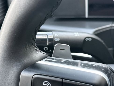 Certified 2025 Hyundai Santa Fe SEL image 37