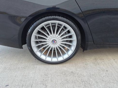 Used 2011 BMW ALPINA B7 w/ Driver Assistance Pkg image 32