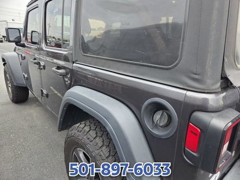 Used 2018 Jeep Wrangler Unlimited Sport S AWD/4WD image 9
