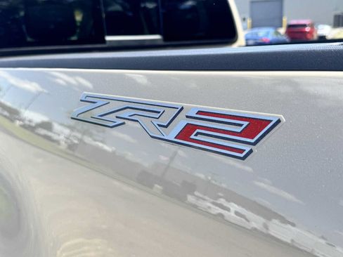 Used 2022 Chevrolet Colorado ZR2 AWD/4WD image 28