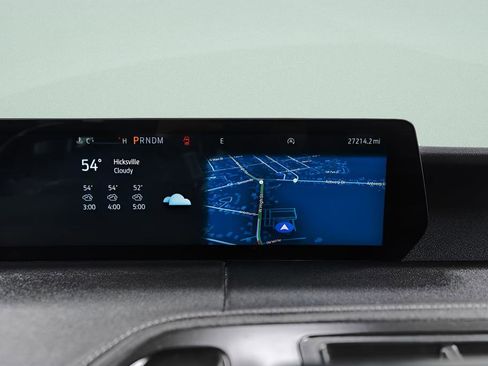 Used 2025 Ford Expedition Platinum AWD/4WD image 13