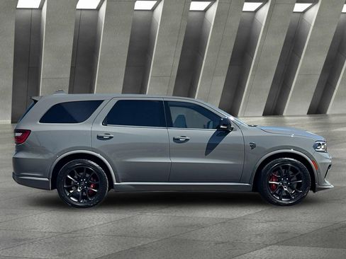 Used 2021 Dodge Durango SRT Hellcat w/ Premium Interior Group AWD/4WD image 3