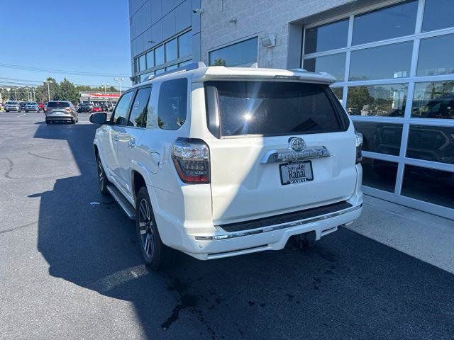 Certified 2018 Toyota 4Runner Limited AWD/4WD image 5
