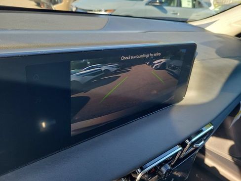New 2026 Nissan Sentra SV w/ SV Convenience Package FWD image 15