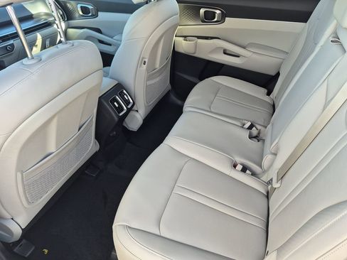 New 2026 Kia Sorento EX image 12