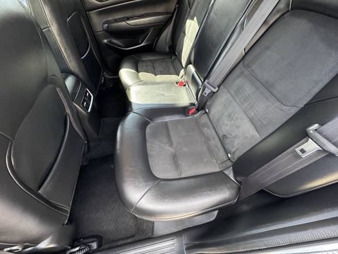 Used 2018 MAZDA CX-5 Touring w/ Preferred Equipment Package FWD image 28