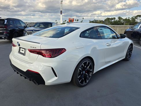 New 2026 BMW 430i Coupe w/ M Sport Package image 3