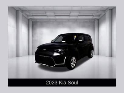 Used 2023 Kia Soul LX
