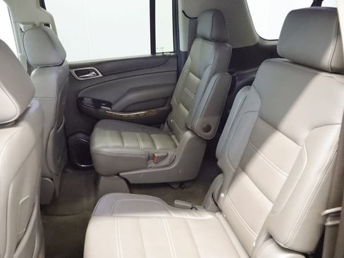 Used 2016 GMC Yukon XL Denali w/ Open Road Package AWD/4WD image 20