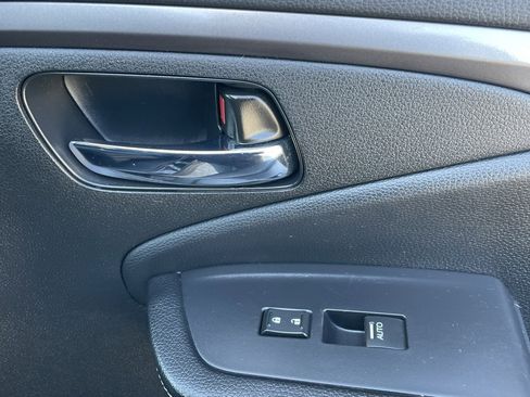 Used 2017 Honda Ridgeline Sport image 14