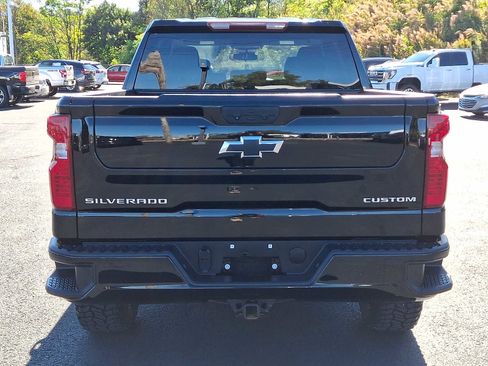 Used 2023 Chevrolet Silverado 1500 Custom Trail Boss image 6