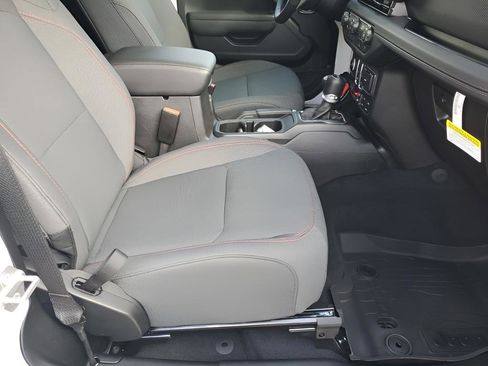 New 2026 Jeep Wrangler Rubicon w/ Technology Group image 17