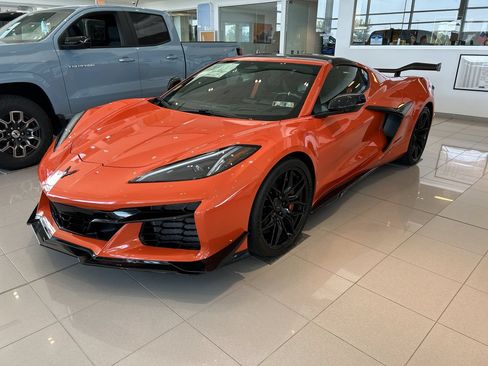 New 2027 Chevrolet Corvette Z06 w/ Z07 Performance Package RWD image 3