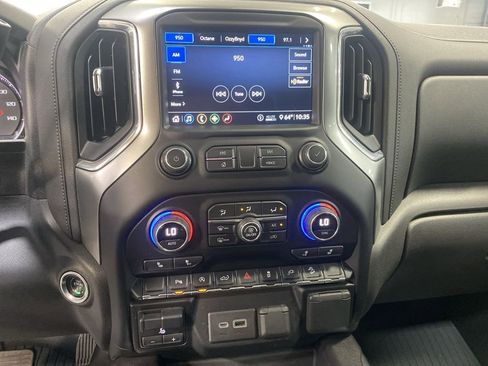 Used 2020 Chevrolet Silverado 1500 LT Trail Boss AWD/4WD image 18