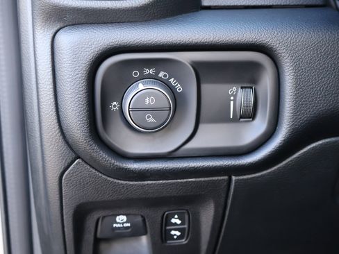 Used 2020 RAM 1500 Big Horn image 13