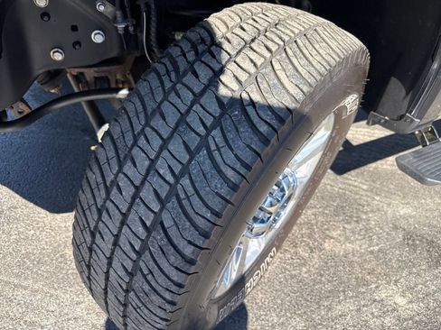 Used 2020 Ford F350 Platinum w/ FX4 Off-Road Package AWD/4WD image 43