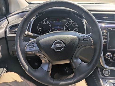 Used 2024 Nissan Murano SV image 20