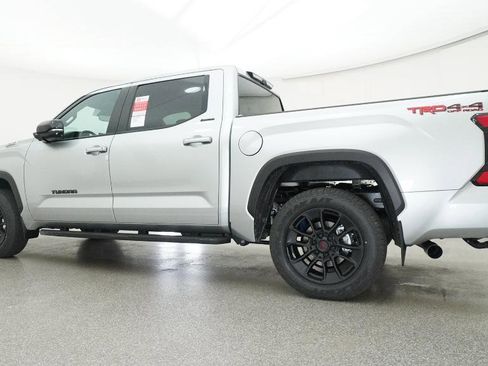 New 2026 Toyota Tundra Limited AWD/4WD image 23